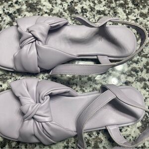 ZARA Girls light purple sandals. Size 36 European Size 4 US